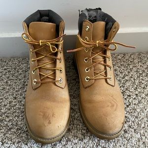 Timberland Classic Tan Boots Snow Hiking Work Youth 5.5 5 1/2 Needs TLC
